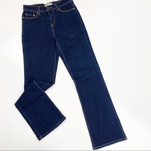 Levi’s 512 Perfectly Slimming bootcut size 6